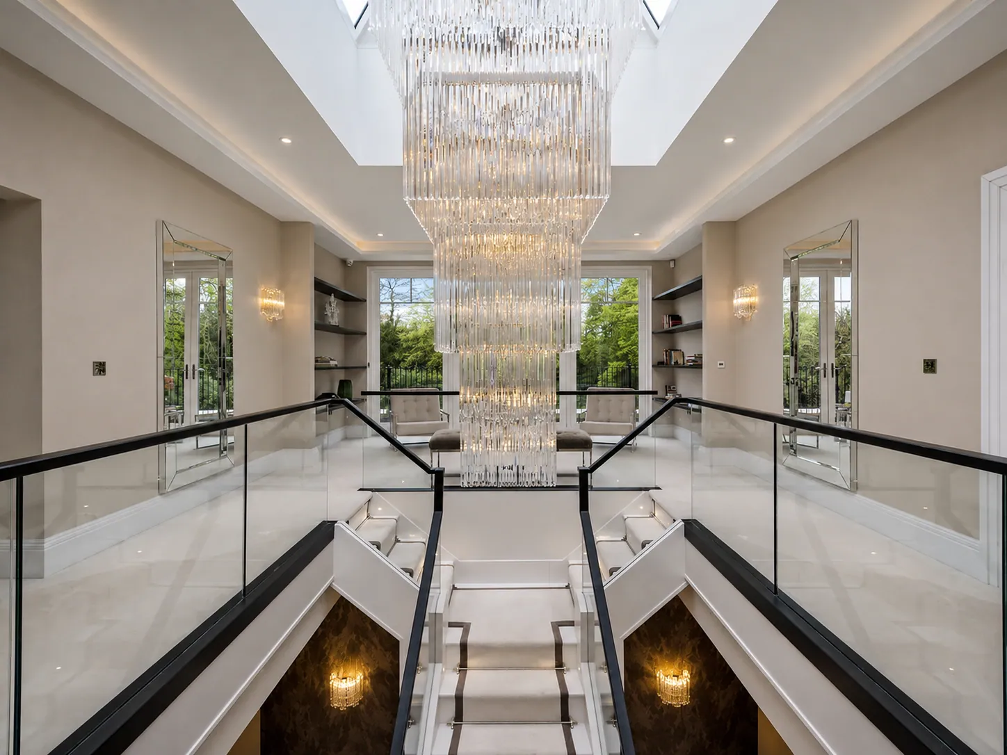 Earlswood Court interior, Solihull
