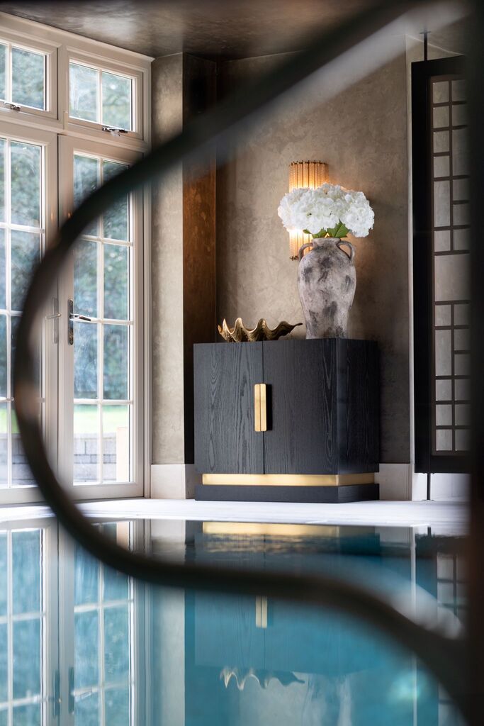 Silverstone Private Mansion interior, Midlands